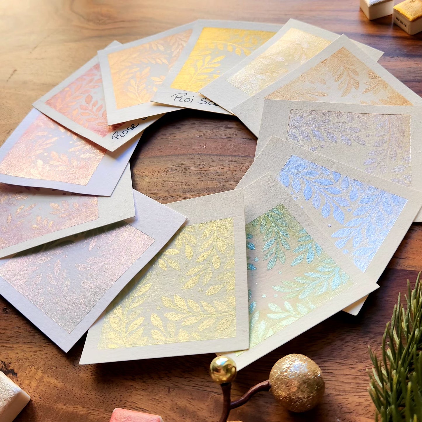 Palette 12 aquarelles artisanales irisées "IT'S TIME TO SHINE "